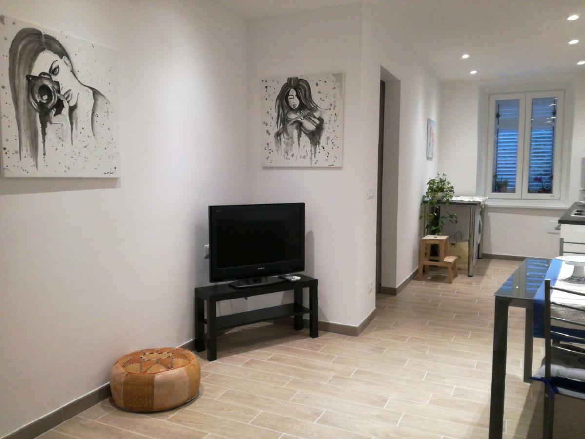 Casa Giuliana Apartment Триест Екстериор снимка